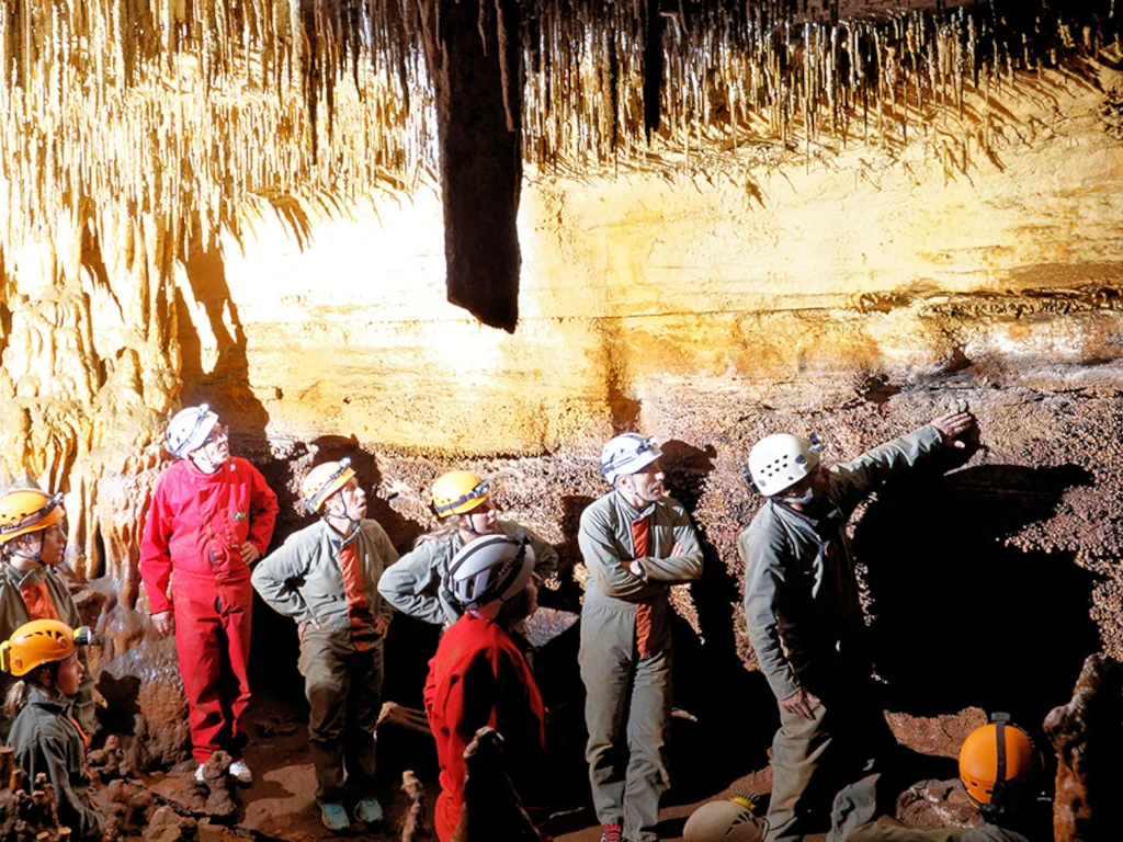 Initiation à la spéléologie