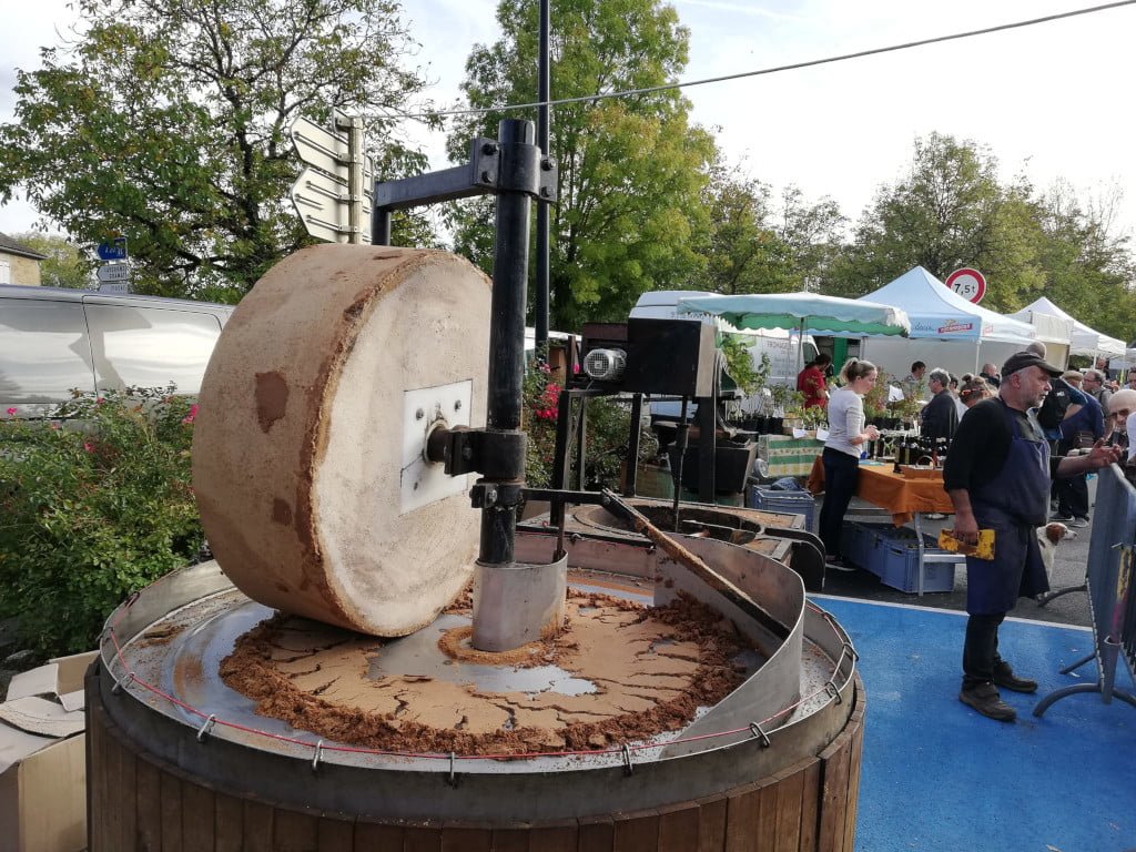 Fête de la noix à Thégra