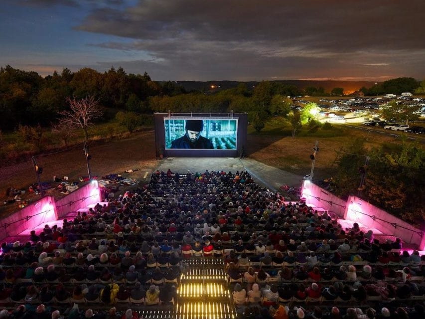 Projection cinéma dans le Théatre de Verdure
