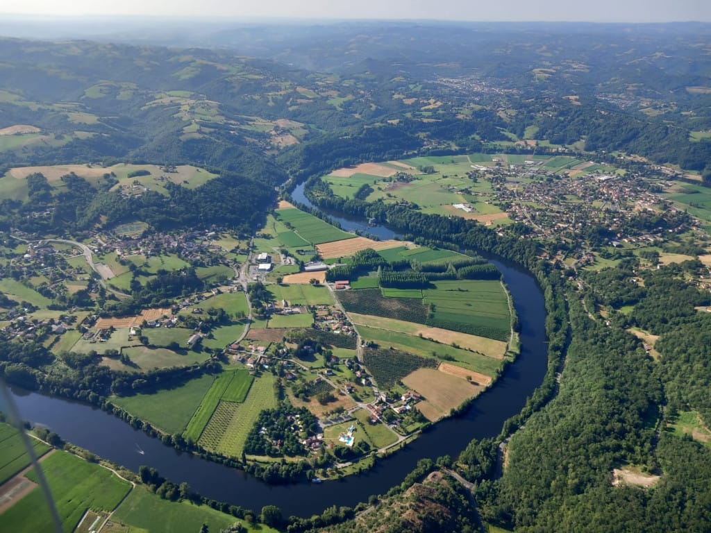 Les cingles du Lot vus du ciel