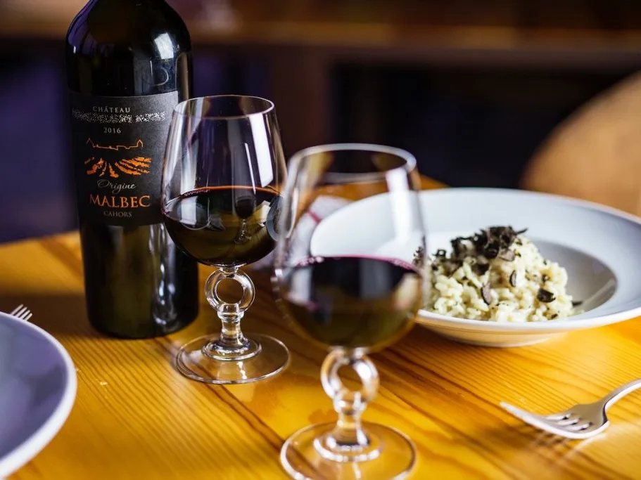 Un vin de Cahors sur un risotto de truffes