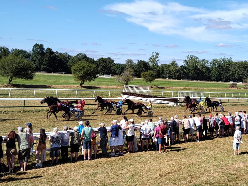 Gramat - Les courses hippiques