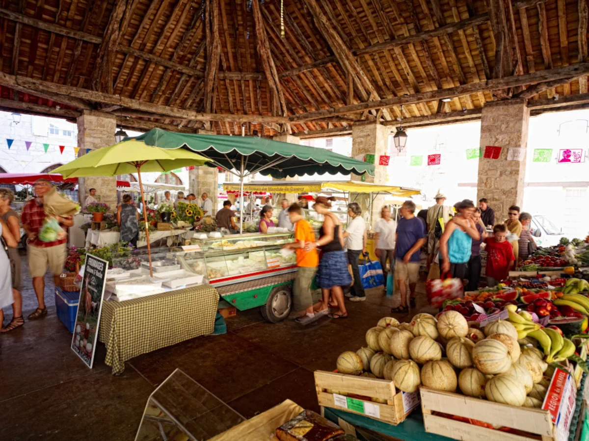 Un marché de producteurs dans le Lot