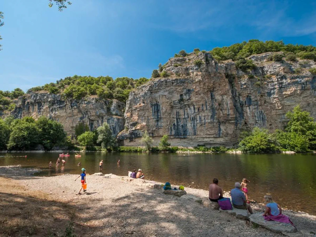 Baignade à Gluges