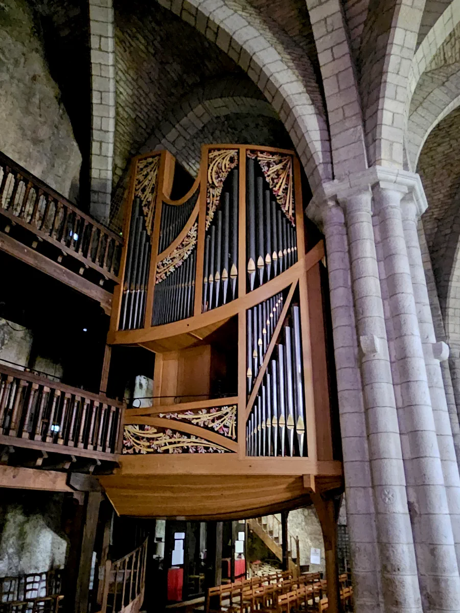 Le grand orgue Daldosso dans la basilique Saint-Sauveur de Rocamadour - © Le Pech de Vigne